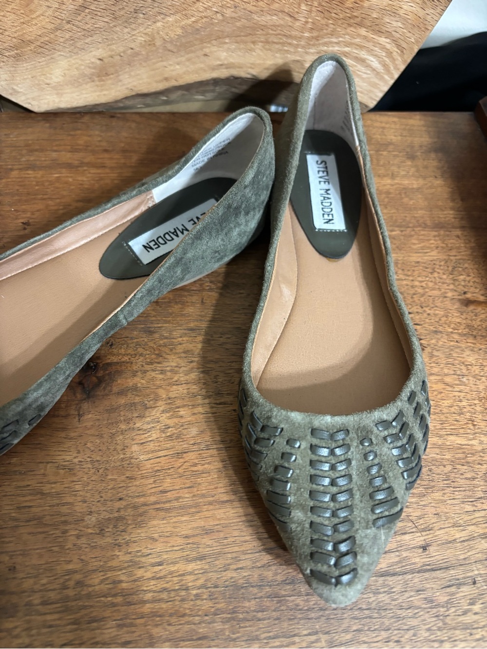 Steve Madden Imaura Green Suede Pointed & Woven Cap Toe Flats Women’s 6 Leather